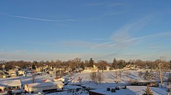 Weather camera view of Beecher ES.