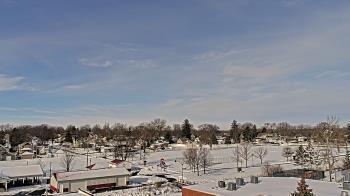 Weather camera view of Beecher ES.