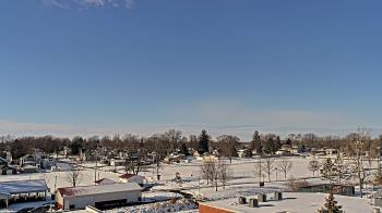 Weather camera view of Beecher ES.