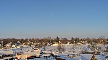 Weather camera view of Beecher ES.