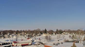 Weather camera view of Beecher ES.