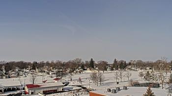 Weather camera view of Beecher ES.