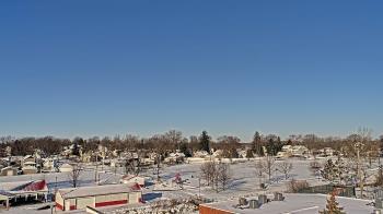 Weather camera view of Beecher ES.