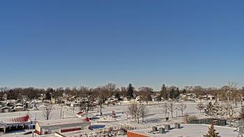 Weather camera view of Beecher ES.