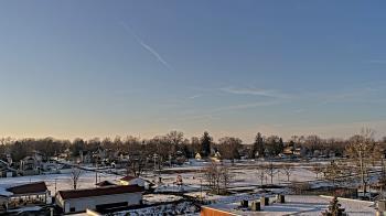 Weather camera view of Beecher ES.