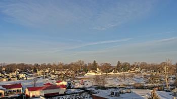 Weather camera view of Beecher ES.