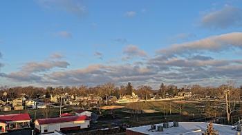 Weather camera view of Beecher ES.
