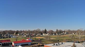 Weather camera view of Beecher ES.