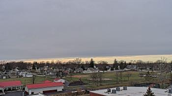 Weather camera view of Beecher ES.