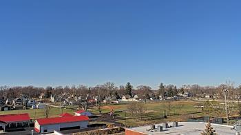 Weather camera view of Beecher ES.