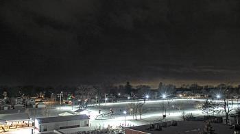 Weather camera view of Beecher ES.
