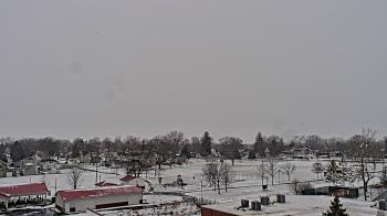 Weather camera view of Beecher ES.