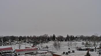 Weather camera view of Beecher ES.