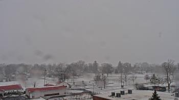 Weather camera view of Beecher ES.