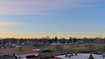 Weather camera view of Beecher ES.