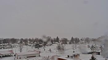 Weather camera view of Beecher ES.
