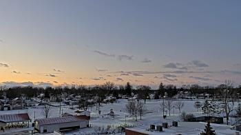 Weather camera view of Beecher ES.