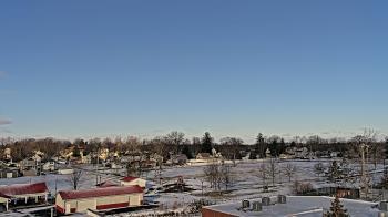 Weather camera view of Beecher ES.