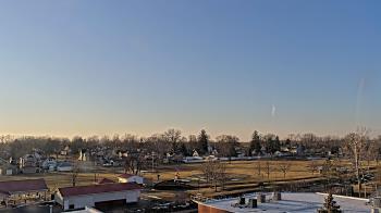 Weather camera view of Beecher ES.