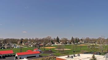 Weather camera view of Beecher ES.