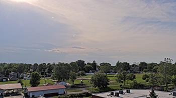 Weather camera view of Beecher ES.