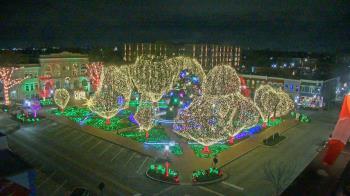 Weather camera view of Walton�s 5 & 10.