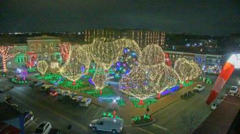 Weather camera view of Walton�s 5 & 10.