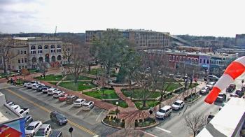 Weather camera view of Walton�s 5 & 10.