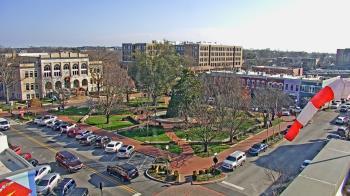 Weather camera view of Walton�s 5 & 10.