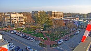 Weather camera view of Walton�s 5 & 10.