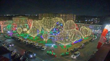 Weather camera view of Walton�s 5 & 10.