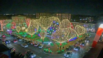 Weather camera view of Walton�s 5 & 10.