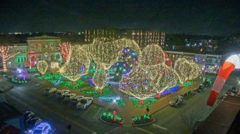 Weather camera view of Walton�s 5 & 10.