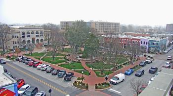 Weather camera view of Walton�s 5 & 10.