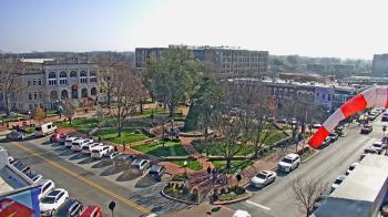 Weather camera view of Walton�s 5 & 10.