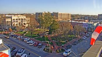 Weather camera view of Walton�s 5 & 10.