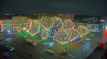 Weather camera view of Walton�s 5 & 10.