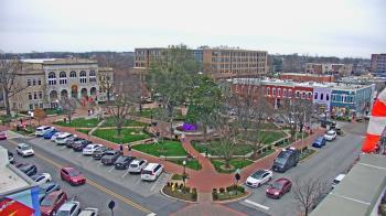 Weather camera view of Walton�s 5 & 10.