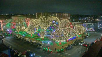 Weather camera view of Walton�s 5 & 10.