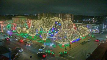 Weather camera view of Walton�s 5 & 10.