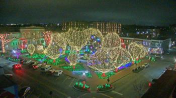 Weather camera view of Walton�s 5 & 10.