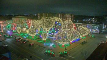 Weather camera view of Walton�s 5 & 10.