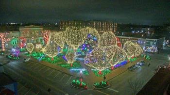 Weather camera view of Walton�s 5 & 10.