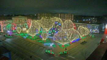 Weather camera view of Walton�s 5 & 10.