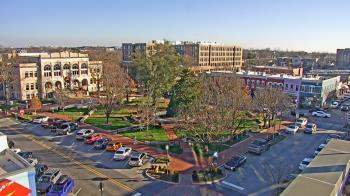 Weather camera view of Walton�s 5 & 10.