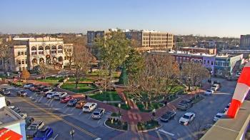 Weather camera view of Walton�s 5 & 10.