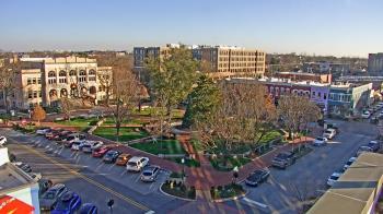 Weather camera view of Walton�s 5 & 10.