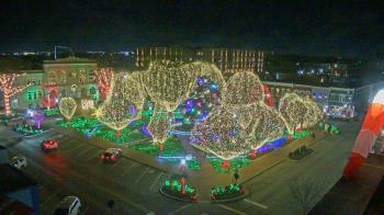 Weather camera view of Walton�s 5 & 10.