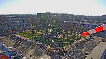 Weather camera view of Walton�s 5 & 10.