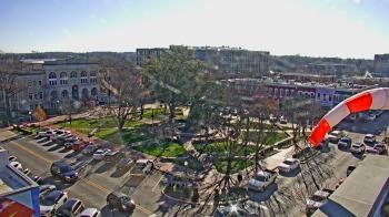 Weather camera view of Walton�s 5 & 10.